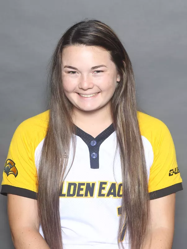 #7 Maddie Vasquez (Head Shot)