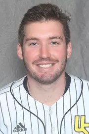 Tweedy Headshot 2021