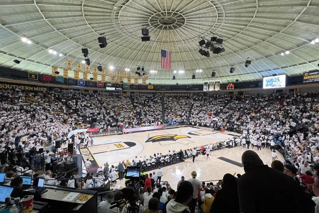 Reed Green Coliseum