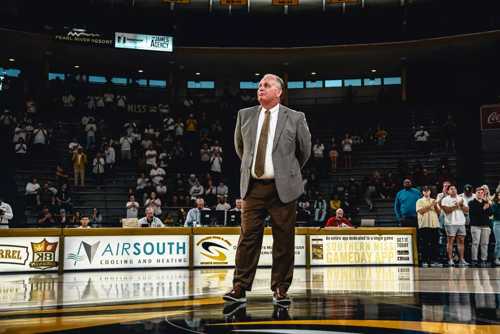 Jay Ladner Men's Basketball