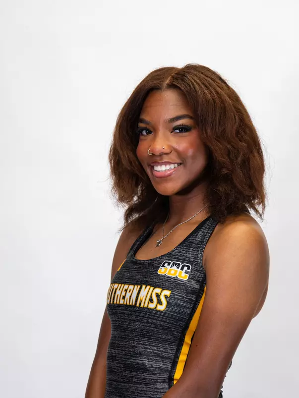 Nadja McGill