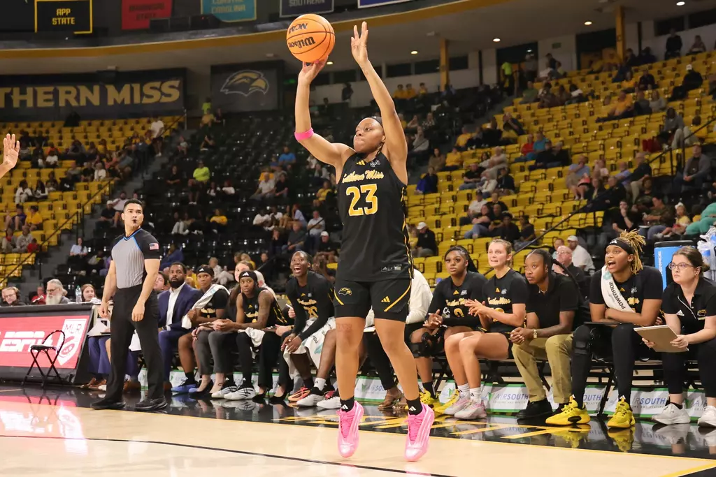 Women's Basketball Action in a game between Southern Miss Golden Eagles and Southeastern Louisiana and in the NCAA Women's Basketball game. November 18, 2025 (Joe Harper/bgnphoto.com)