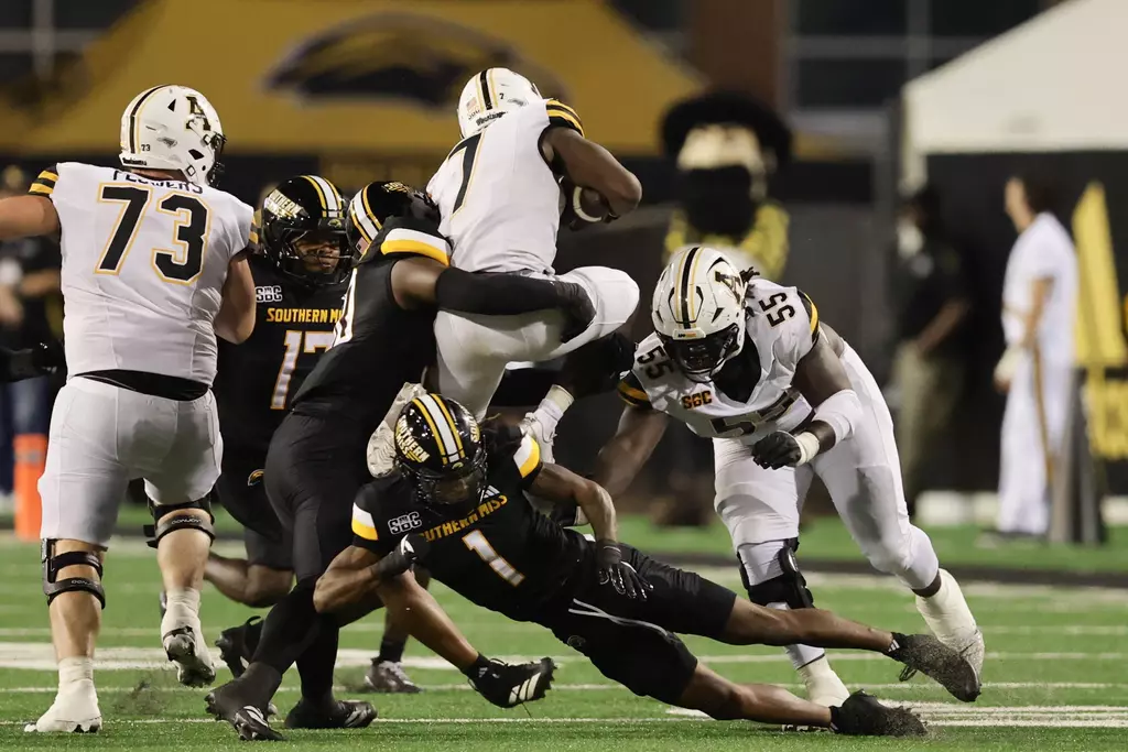 Southern Miss Golden Eagles cornerback Josh Moten (1) makes a tackle In a game between Southern Miss and App State and in the NCAA Football game. September 12, 2025 (Joe Harper/bgnphoto.com)