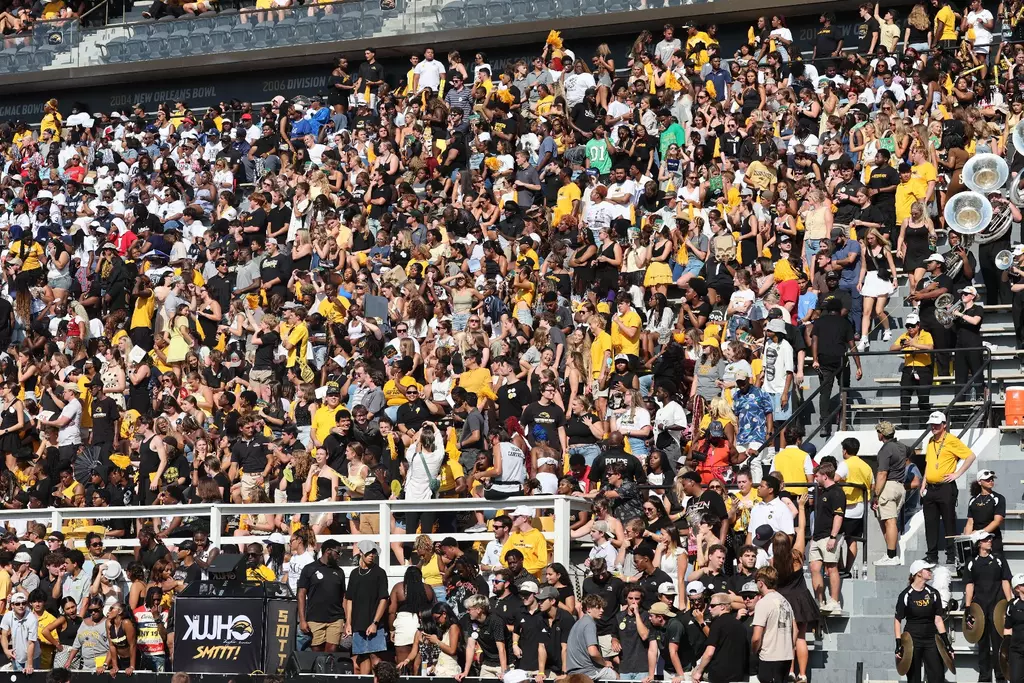 Student Section In a game between Southern Miss and Jackson State and in the NCAA Football game. September 6, 2025 (Joe Harper/bgnphoto.com)