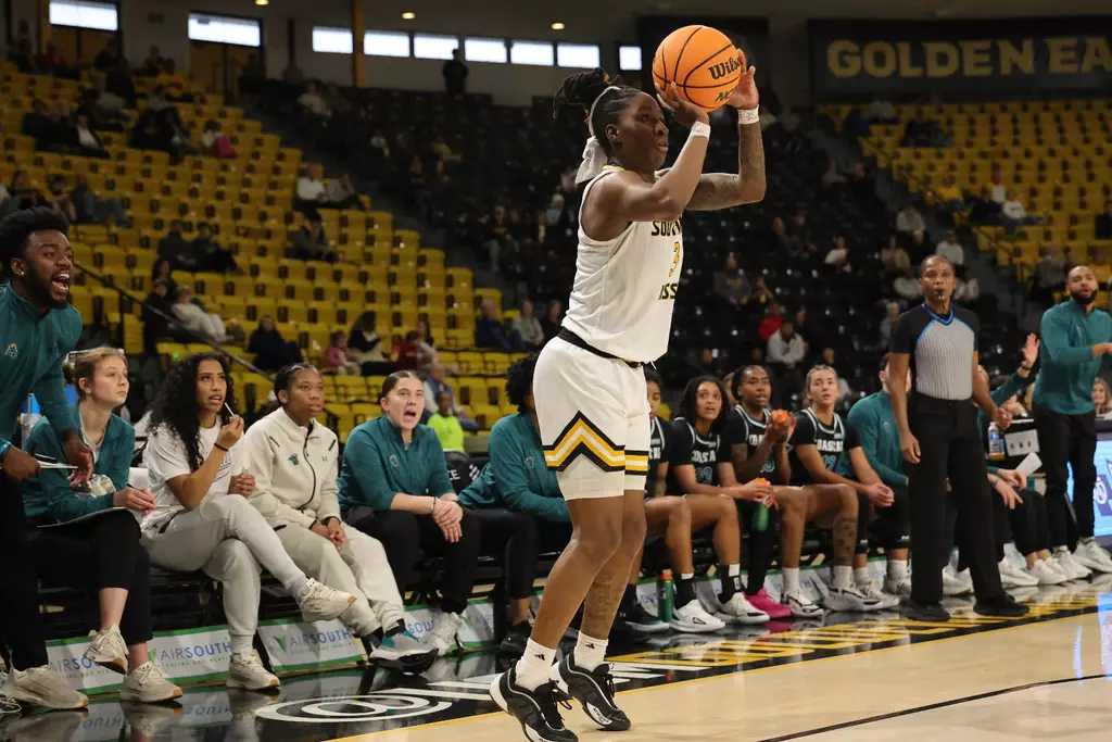 Basketball Action in a game between Southern Miss Golden Eagles and Coastal Carolina in a NCAA Women's Basketball game. January 24, 2026 (Joe Harper/bgnphoto.com)