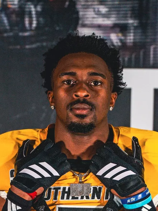 MJ Johnson Signing Head Shot