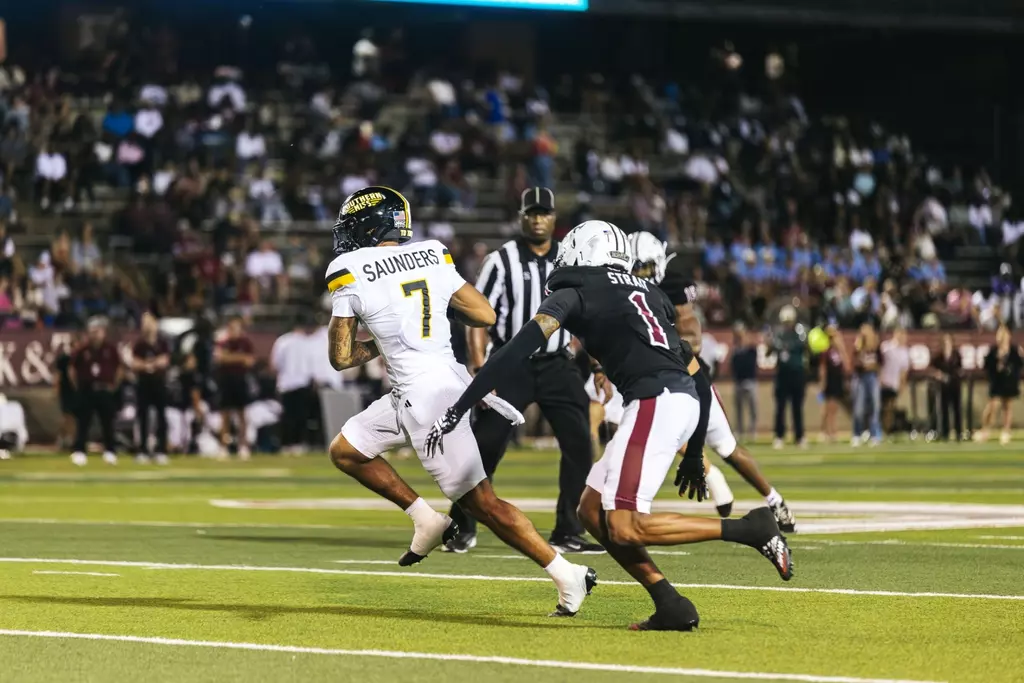 Kaden Saunders versus Troy - 2026