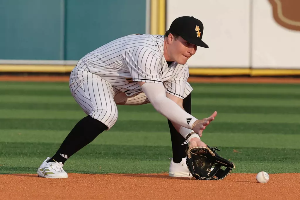 Southern Mississippi Golden Eagles infielder Kyle Morrison (17) fields the ball at scout base in a game between Southern Miss and UC Santa Barbara in a NCAA baseball game. February 13, 2026 (Joe Harper/bgnphoto.com)