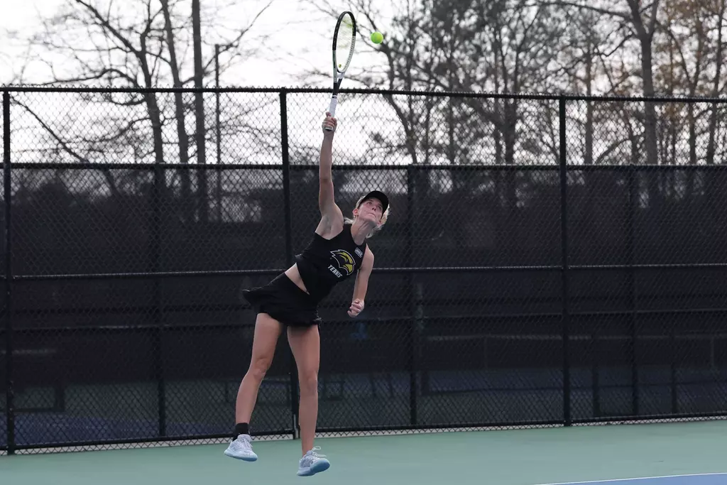 Tennis Action in a match between Southern Miss and Jackson State in a NCAA Tennis match. February 13, 2026 (Joe Harper/bgnphoto.com)