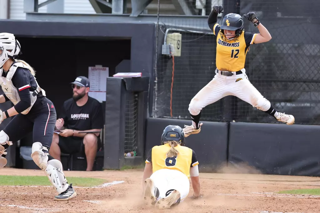 Softball Action in a game between Southern Miss and Louisiana in a NCAA Softball game. March 15, 2026 (Joe Harper/bgnphoto.com)
