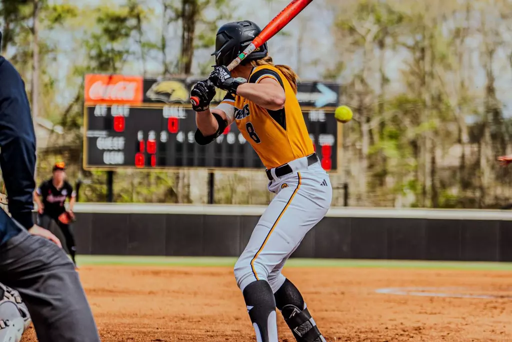 Julia Glasgow at bat