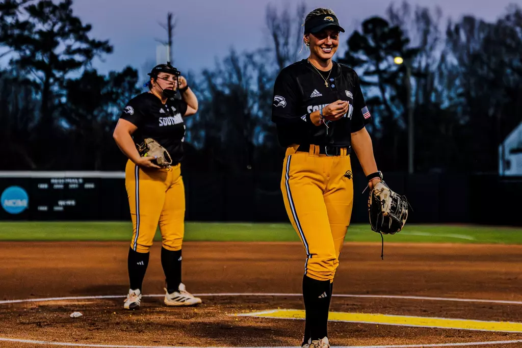 Giardina and Troquille Mid-Inning