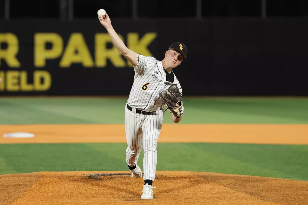 Southern Mississippi Golden Eagles pitcher Colby Allen (6) throws a pitch in a game between Southern Miss and North Alabama in a NCAA Baseball game. March 06, 2026 (Joe Harper/bgnphoto.com)