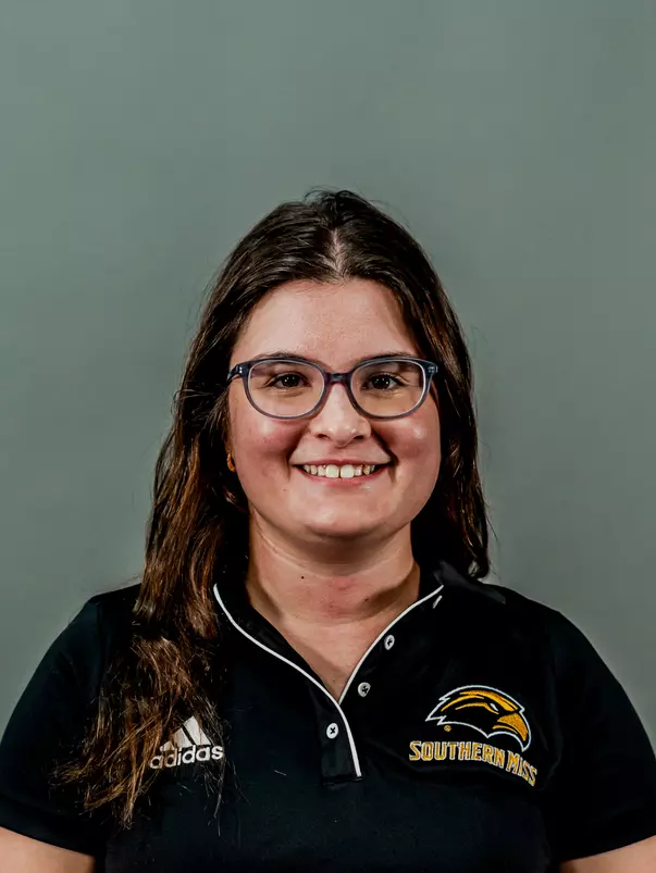 Lauren McCall Head Shot