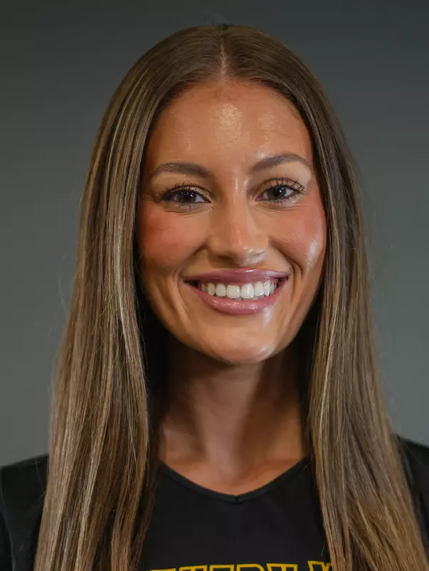 2026 Southern Miss Volleyball No. 4 Sophie Sosa