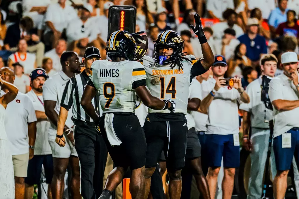 Steven Robinson and Jaylen Himes celebrate touchdown