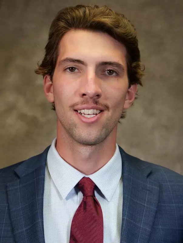 DOMINIC BASSE 2022-23 HEADSHOT