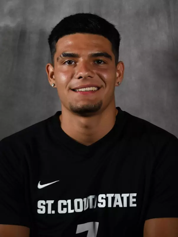 Andres Garcia Headshot