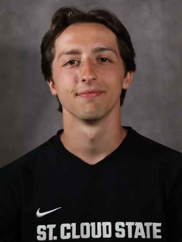 Jake Leonard Headshot