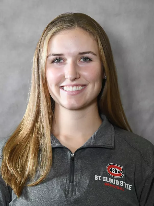 Mattea Peplinski Headshot