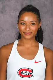 Myesha Thompson 24-25 Headshot