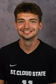 Mika Folstad headshot