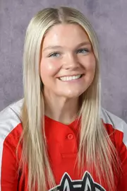 Bethany Weiss 2024-25 Headshot