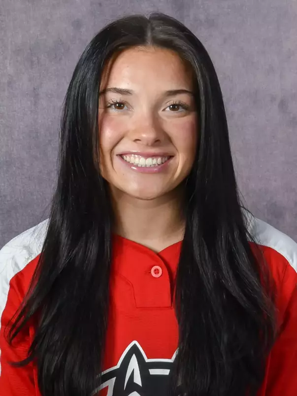 Hannah Harms 2024-25 Headshot