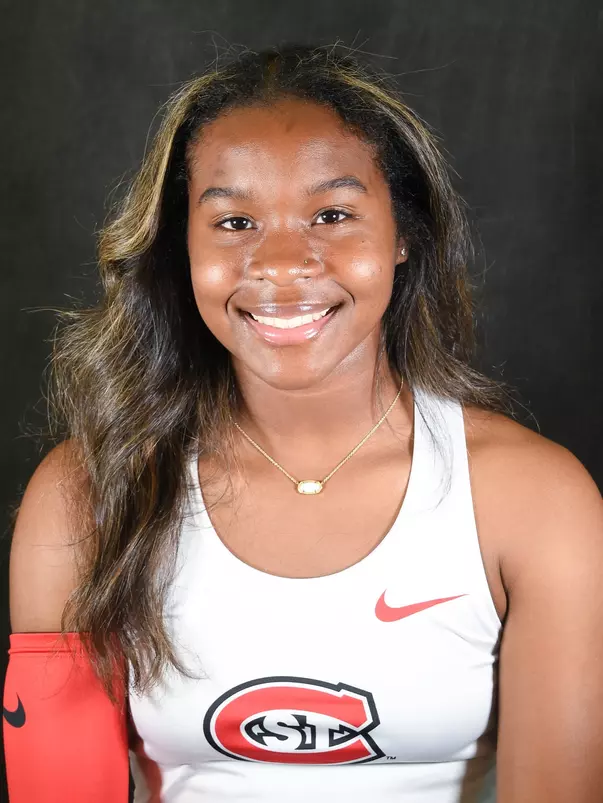 Nyri Gray 2025-26 Headshot