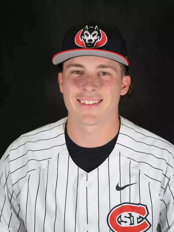 NOLAN KAHLE 2026 HEADSHOT