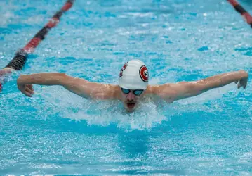 Piotr Kowalczyk action vs. SJU