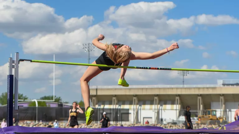 St. Cloud State Track & Field Finishes in Top Half at Emporia State Relays