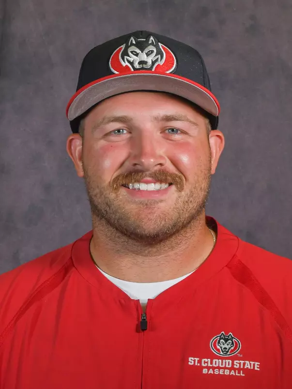 Cole Fuecker headshot