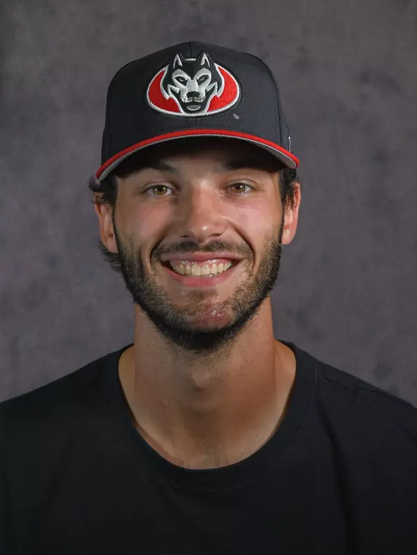 Derek Shoen headshot