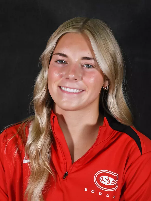 EMMA GOTT 2025-26 HEADSHOT