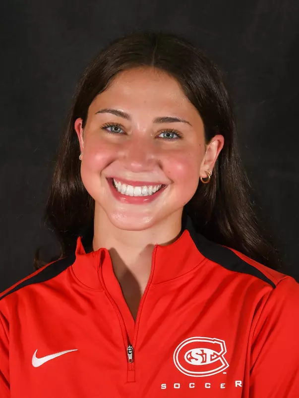 IZZY HALUNEN 2025-26 HEADSHOT