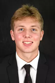 NOAH URNESS 2025-26 HEADSHOT