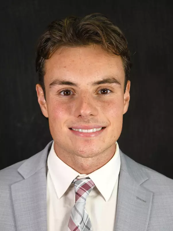 FINN LOFTUS 2025-26 HEADSHOT