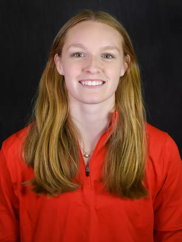 Maélie Pion 2025-26 Headshot