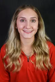 Hannah Arnold 2025-26 Headshot