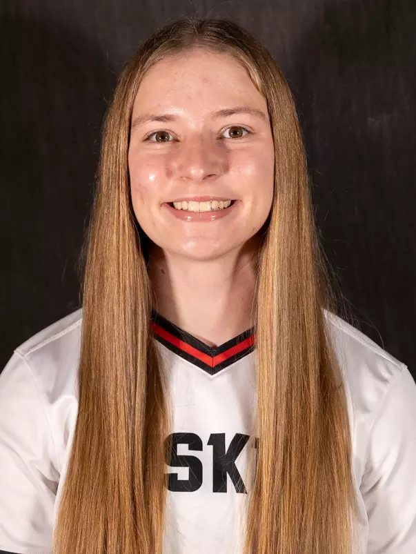 Annabelle Ross 2026 Headshot