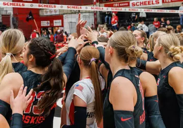 team huddle vs. Minnesota Crookston 10-3-26