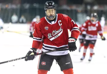Jack Reimann action at Bemidji State