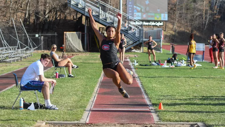 Feller and Thompson Win Events for St. Cloud State Track & Field at CSB Invitational