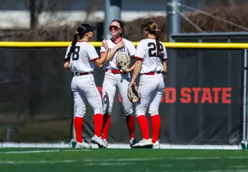 Hannah Harms, Bree Beck and Kaylee Collins vs. Minnesota State 4-16-26