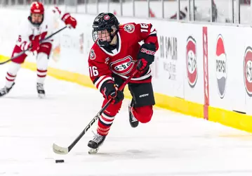 Avery Farrell vs. Wisconsin 11-14-25