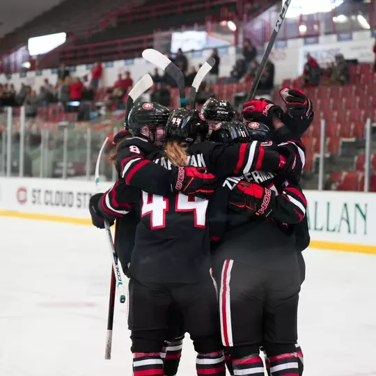 group celly vs. Wisconsin 11-15-25