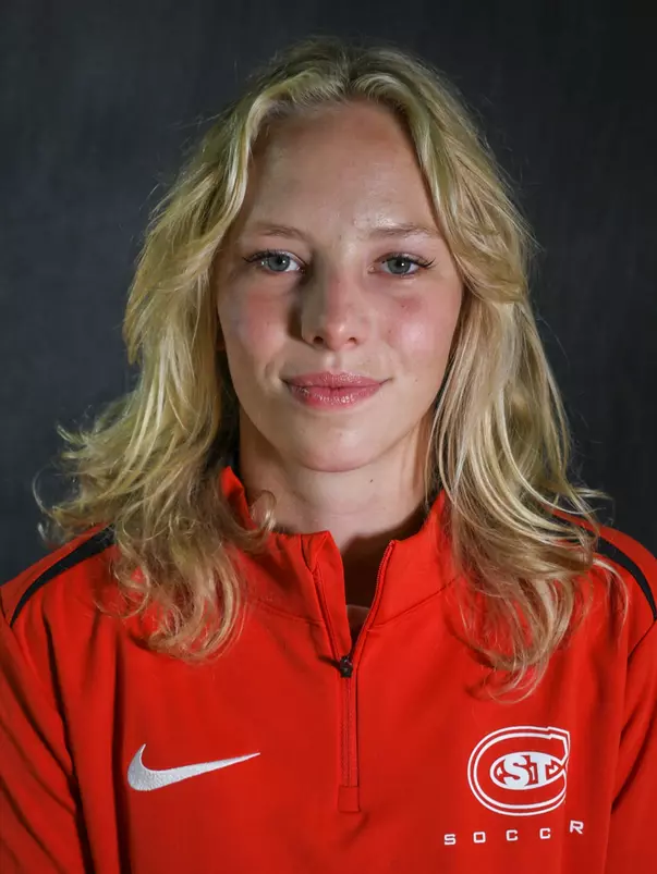 ARIANNA HARRISON 2026 HEADSHOT