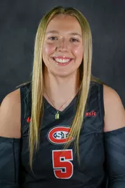 Asta Hildebrand 2026 Headshot