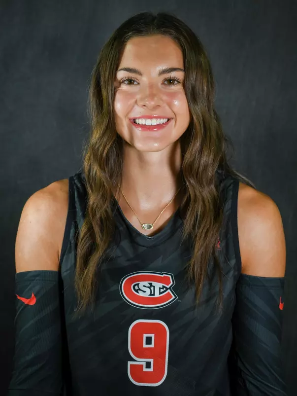 Alexis Heinle 2026 Headshot